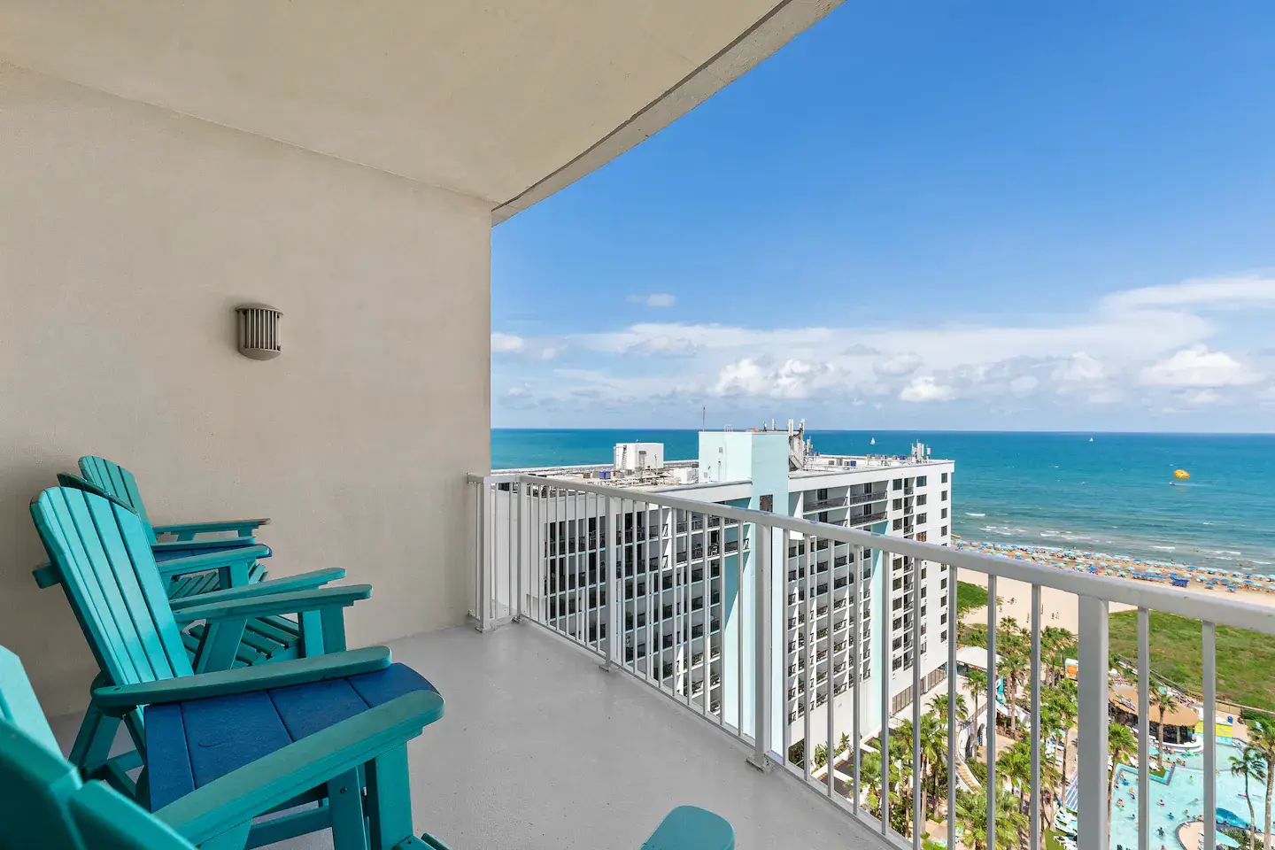 Balcony Beach Side